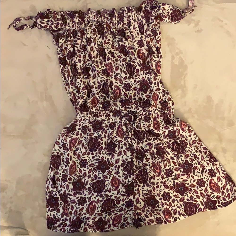 Off The shoulders romper